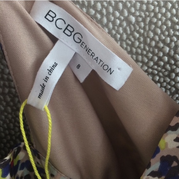 8 BCBGeneration Dress NEW - Picture 7 of 8